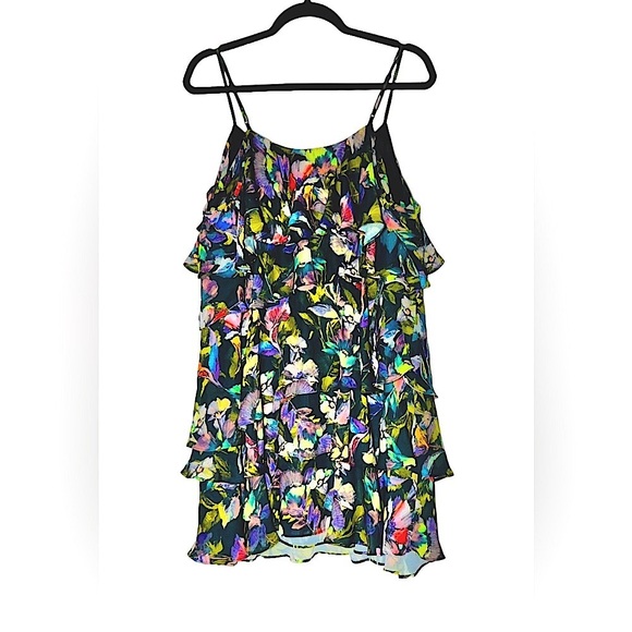 NWT Gianni Bini Vibrant, Chiffon, Tiered Floral Dress, Cold Shoulder Size Medium - Picture 5 of 16